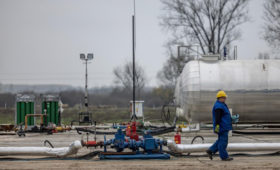 Эксперты назвали объем ежедневных потерь России от потолка цен на нефть