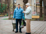 Веник худеет и встречает жену: что происходит на съемках новых «Папиных дочек»