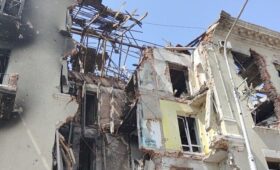 ВСУ стали агитировать девушек к службе в штурмовых отрядах на Украине