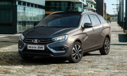 Lada Vesta получила новую версию с климат-контролем и телематикой, цена известна