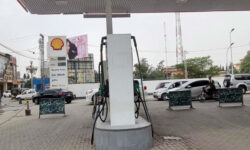 Нефтяной бум: ближневосточный конфликт подарил западным НПЗ рекордную прибыль