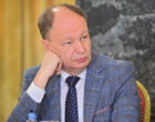 Одни — разбогатели, другие — лишились самого ценного: в 90-х отечественные профессора и академики продавали бесценные книги, чтобы выжить