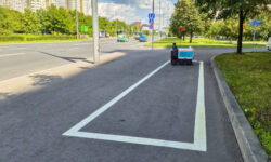 Разметка для роботов-доставщиков появилась в Москве: законно ли это