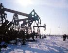 Лебединая песня барреля: добыча нефти в России упала до 17-летнего минимума