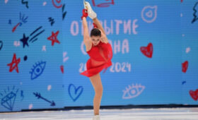 Трусова, Валиева и Петросян оказались в роли дебютанток: «Блин, я выступаю!»