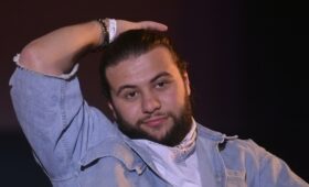 Рэпер Navai вернулся в Москву после депортации из Казахстана